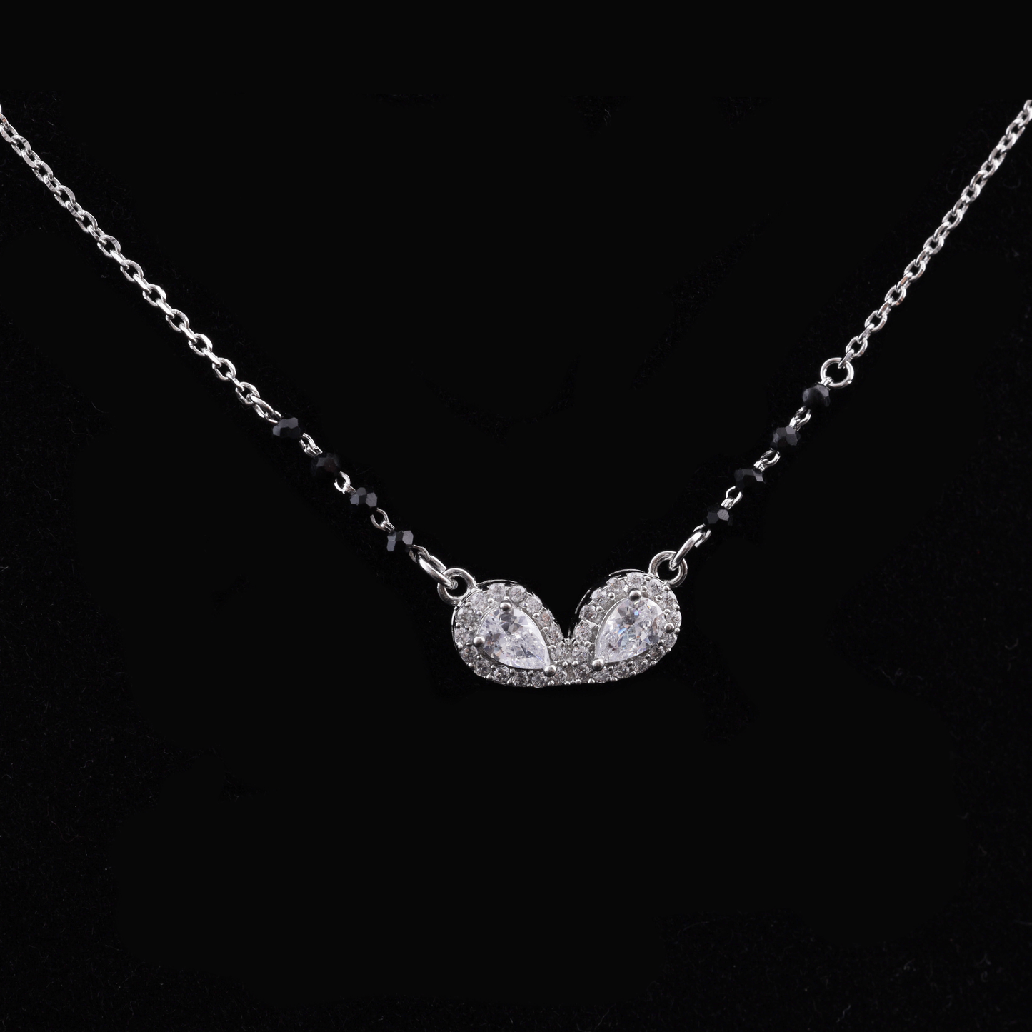 Twin Teardrop Elegance Mangalsutra Flaunt Glow