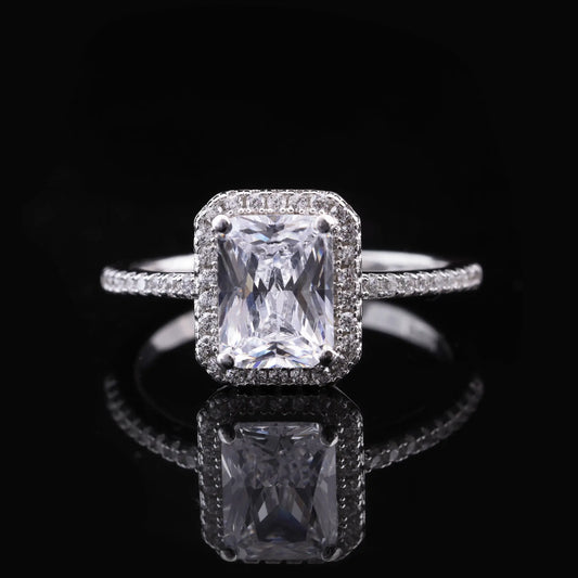 Classic Halo Diamond Engagement Ring Flaunt Glow