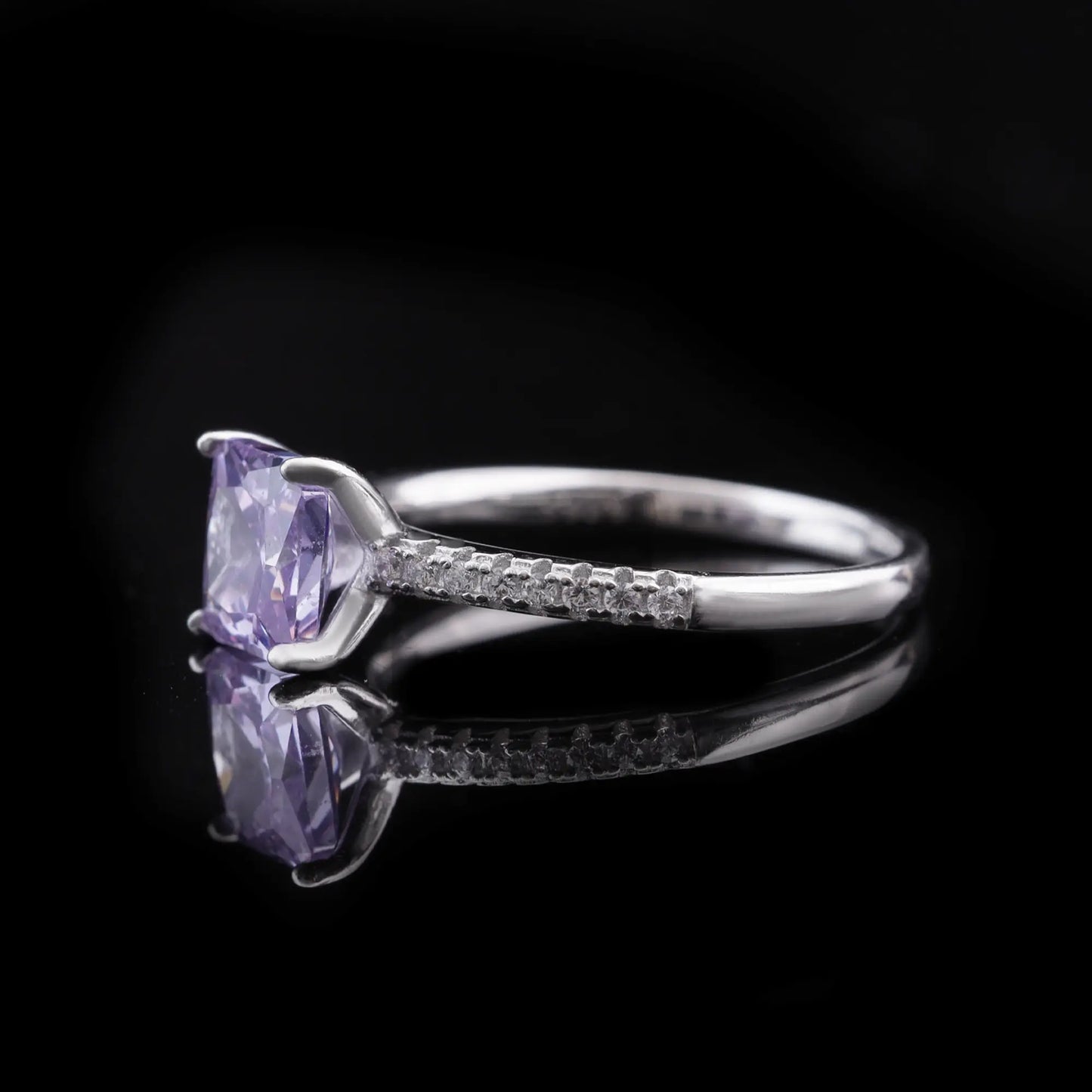 Purple Princess Cut Diamond Ring Flaunt Glow