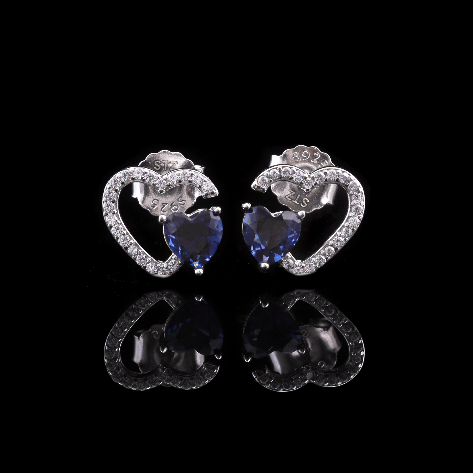 Blue Heart Stud Earrings Flaunt Glow