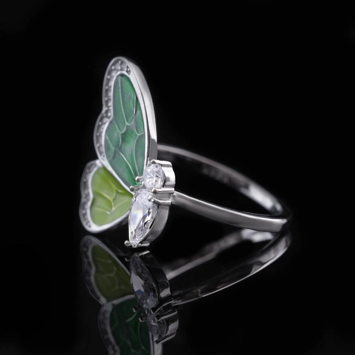 Emerald Butterfly Statement Ring Flaunt Glow