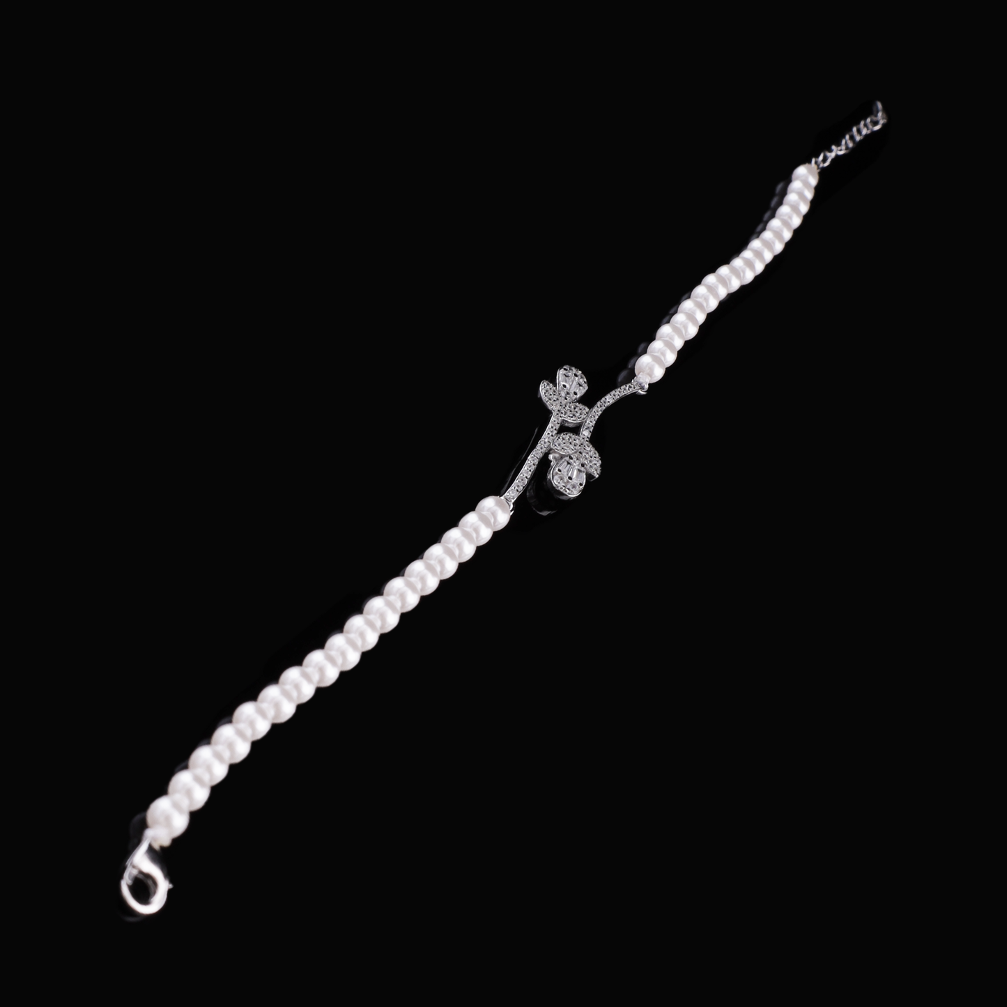 Pearl Crystal Designer Bracelet Flaunt Glow