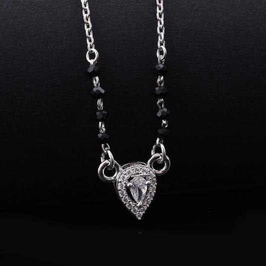 Teardrop Sparkle Mangalsutra Flaunt Glow