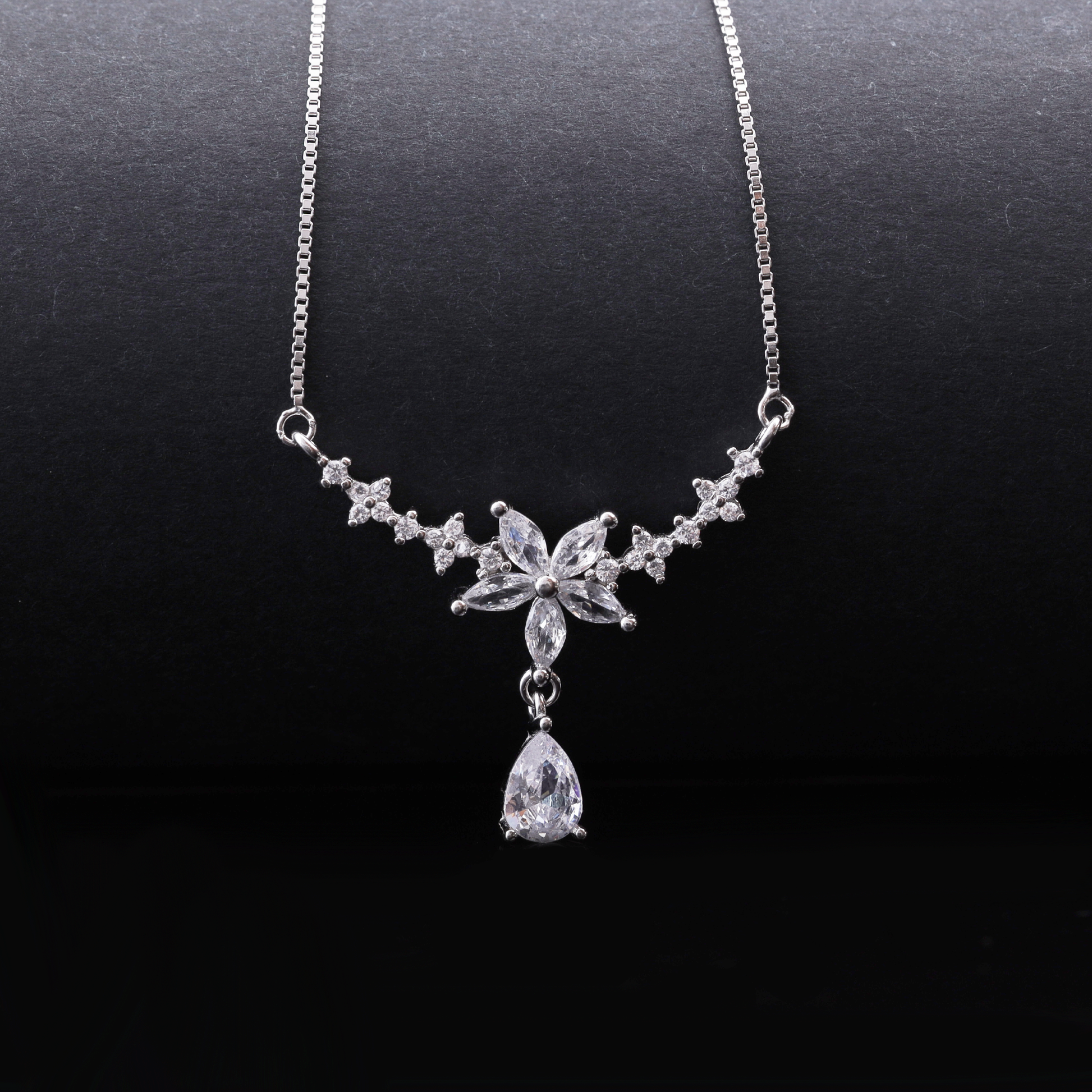 Floral Drop Crystal Pendant Necklace Flaunt Glow